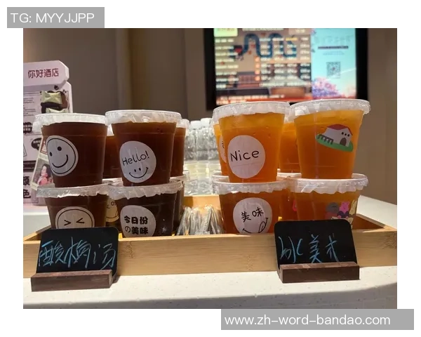 足球杯冰激凌的美味盛宴让你在夏日尽享清凉与激情的完美结合